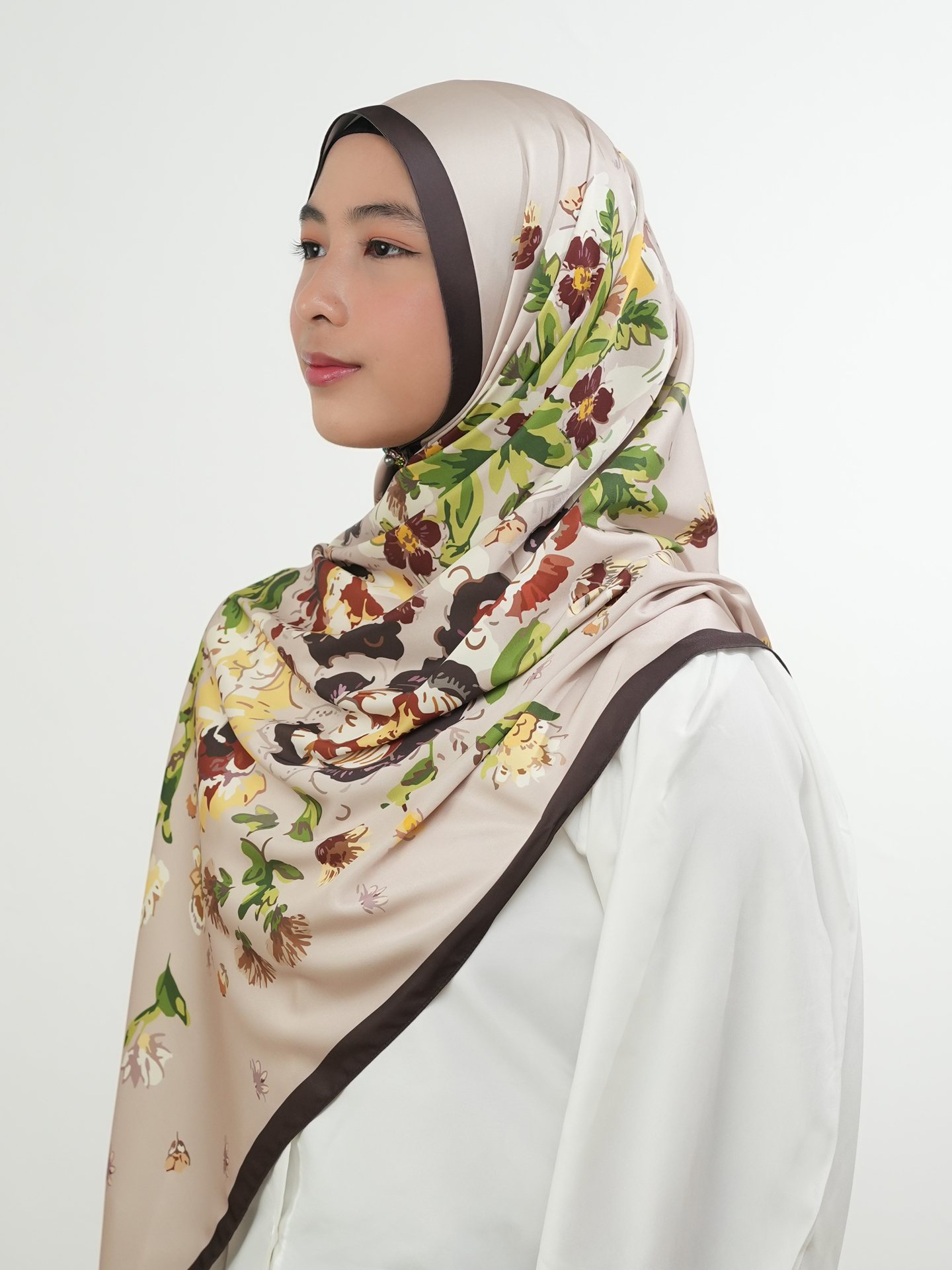 BUKAN SELUMBAR CEDAR BROWN 3 BUKAN SELUMBAR CEDAR BROWN 3