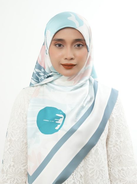 SQ SATIN BLUE PEACOCK 4