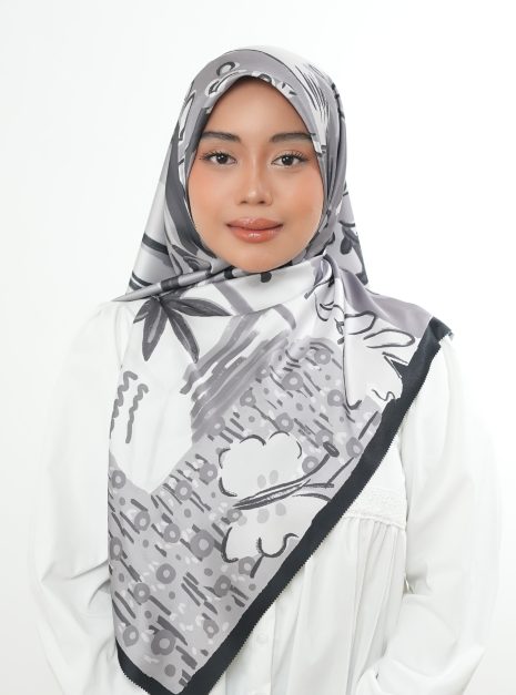 SQ SATIN SMOKY BLACK 2
