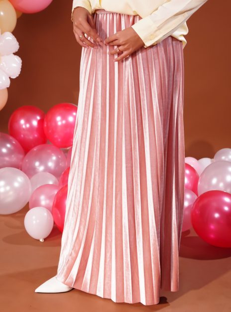 URNA BAHARI - PLEATED BY URNA 004 (3) URNA BAHARI - PLEATED BY URNA 004 (3)