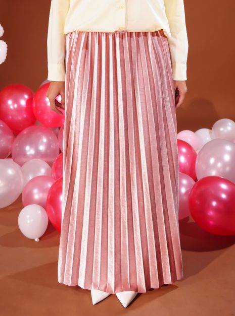 URNA BAHARI - PLEATED BY URNA 004 (4) URNA BAHARI - PLEATED BY URNA 004 (4)