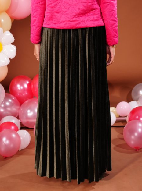 URNA BAHARI - PLEATED BY URNA 011 (5) URNA BAHARI - PLEATED BY URNA 011 (5)