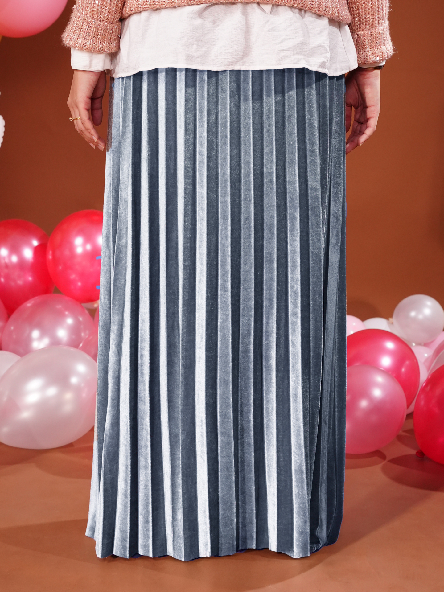 URNA BAHARI - PLEATED BY URNA 014 (3) URNA BAHARI - PLEATED BY URNA 014 (3)